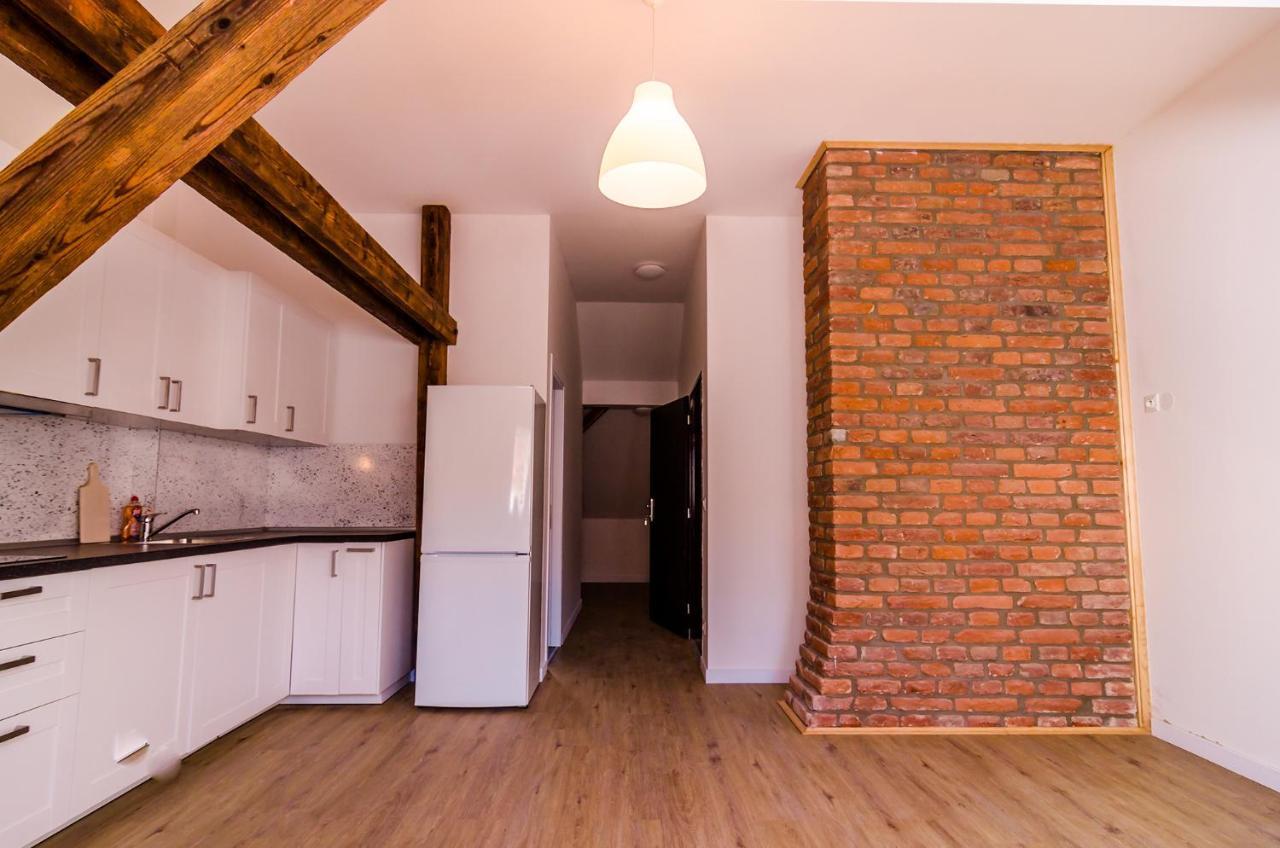 Churchill Apartments Прага Экстерьер фото